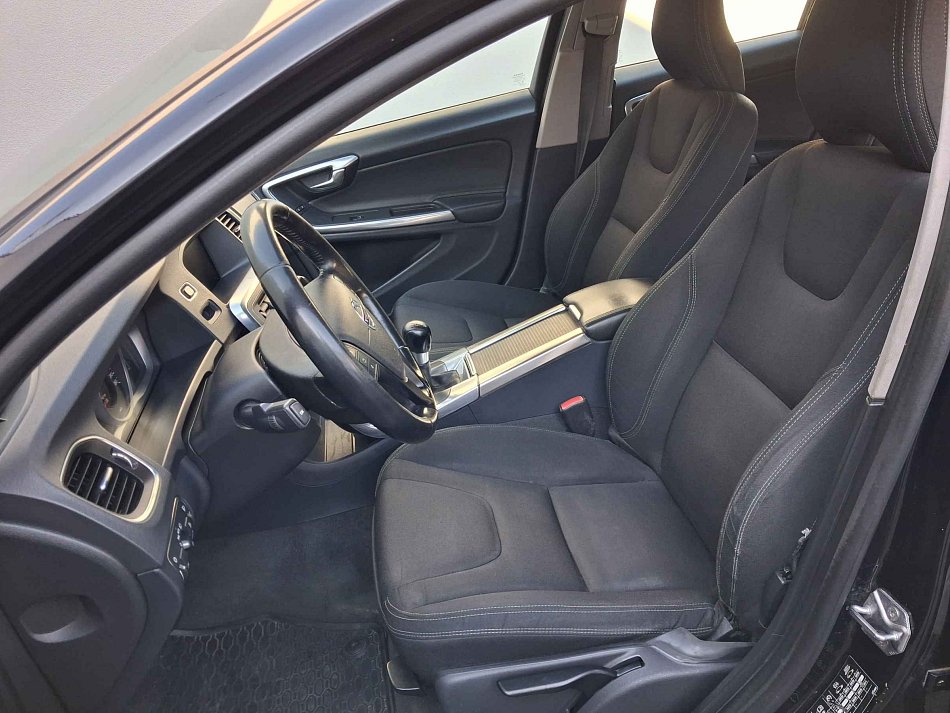 Volvo V60 2.0 D3 