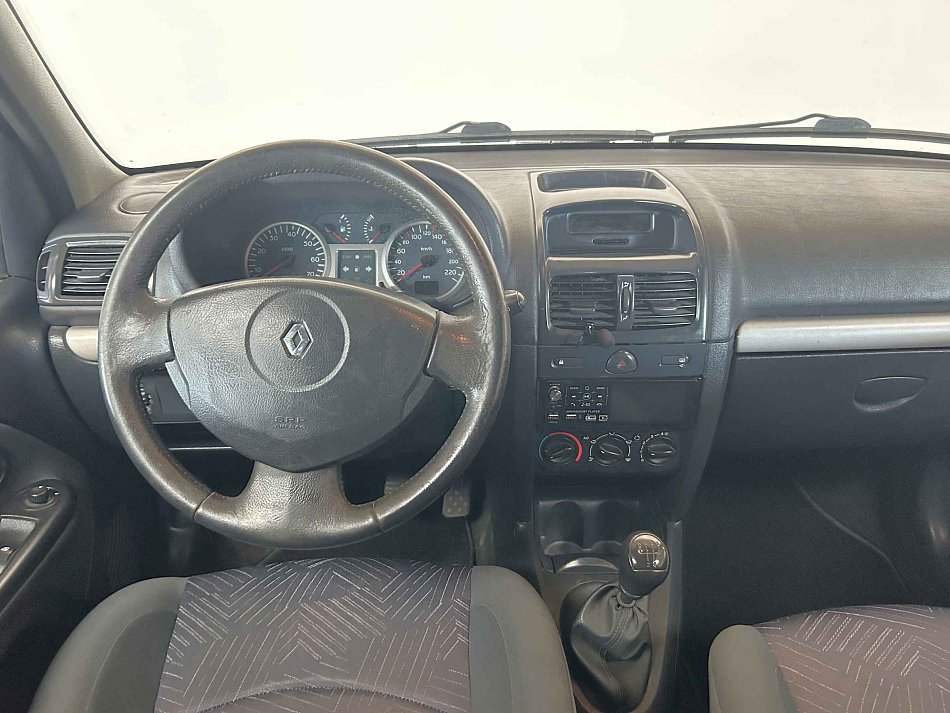 Renault Clio 1.4i 