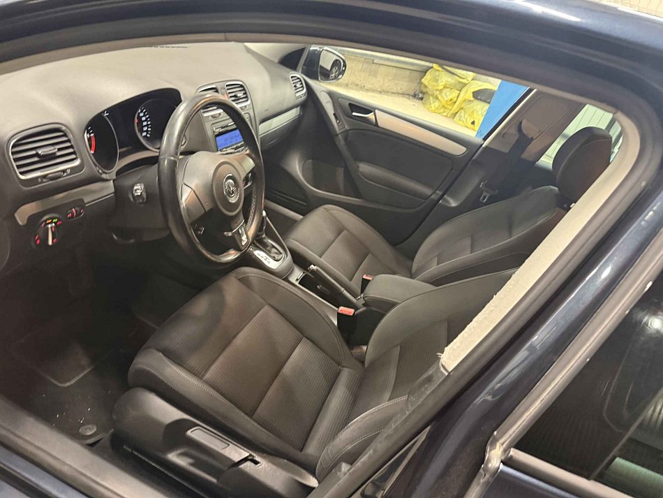 Volkswagen Golf 1.6 TDI 