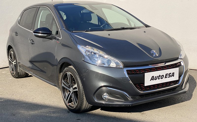 Peugeot 208 1.2 PT GT Line