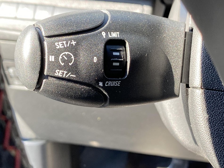 Peugeot 208 1.2 PT GT Line
