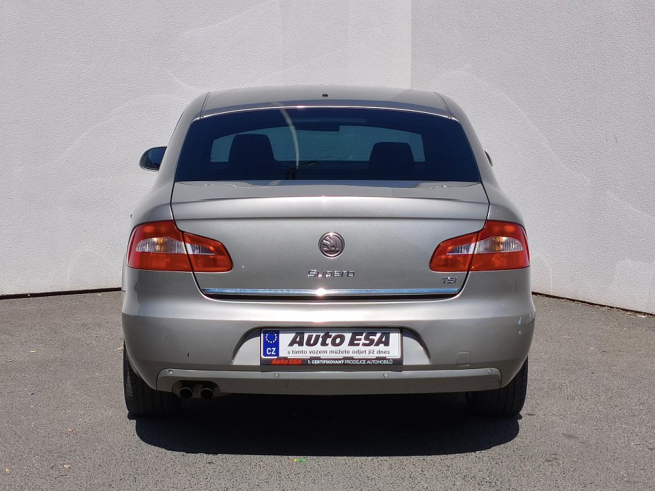 Škoda Superb II 1.4 TSi Family