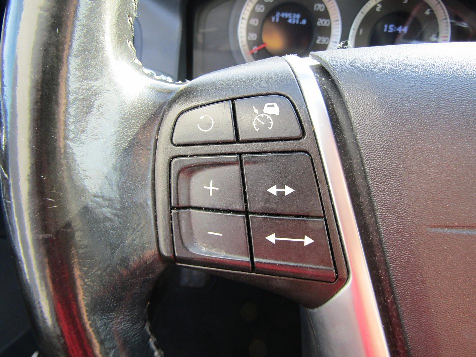 Volvo XC60 2.4 D5  AWD