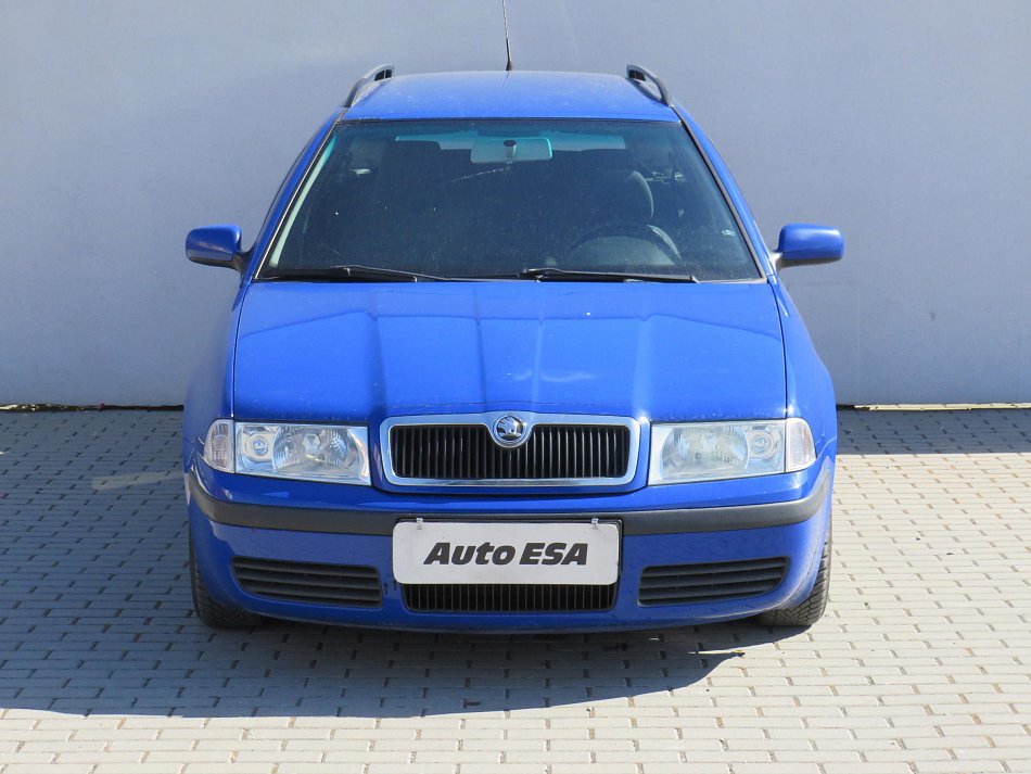 Škoda Octavia 1.6i Tour