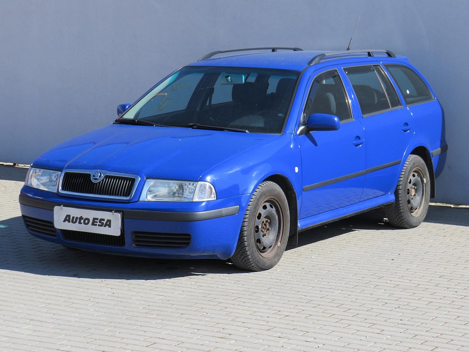 Škoda Octavia 1.6i Tour