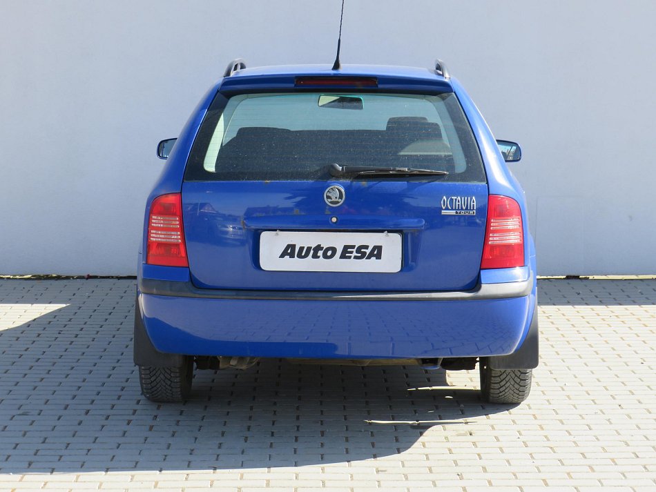 Škoda Octavia 1.6i Tour