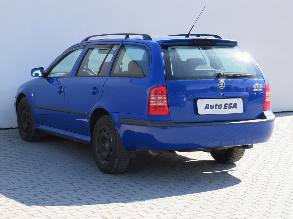Škoda Octavia 1.6i Tour