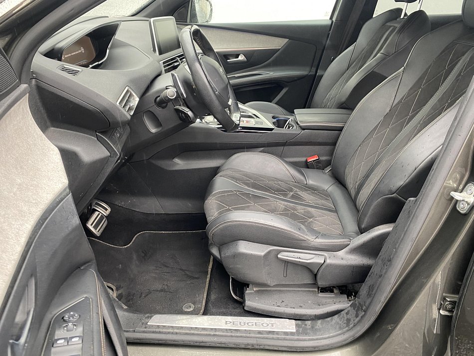 Peugeot 3008 2.0 HDi GT