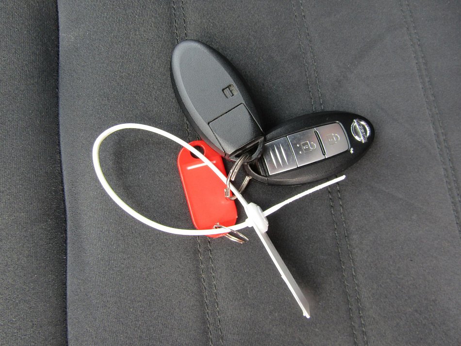 Nissan Juke 1.6i 