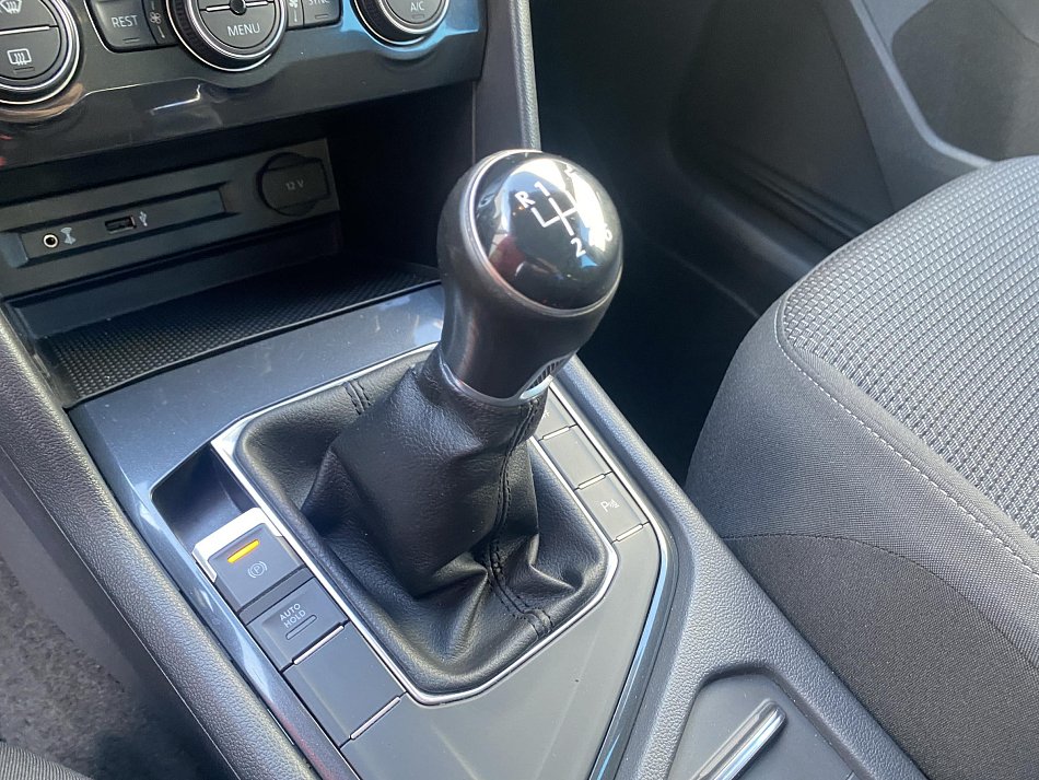 Volkswagen Tiguan 2.0 TDi Trendline