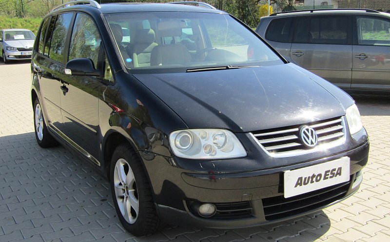 Volkswagen Touran 1.6FSi 