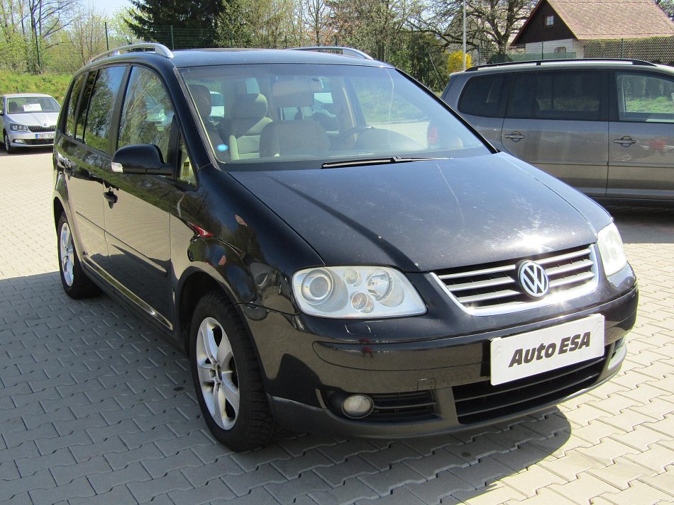 Volkswagen Touran 1.6FSi 
