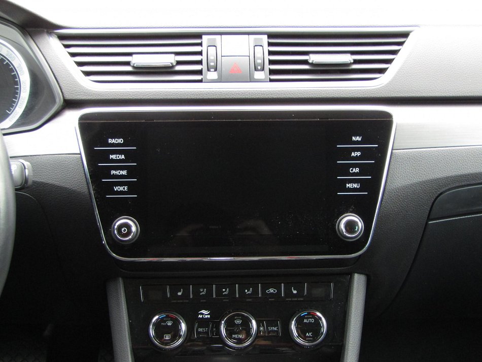 Škoda Superb III 1.5TSi Style