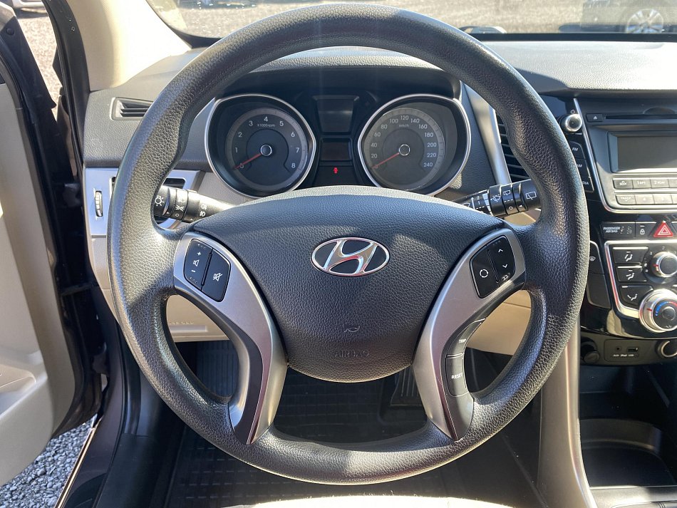 Hyundai I30 1.4i 