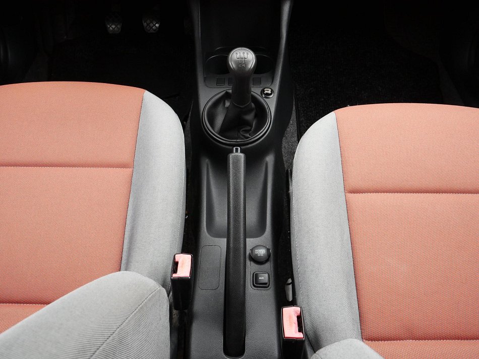 Škoda Fabia II 1.2 HTP 