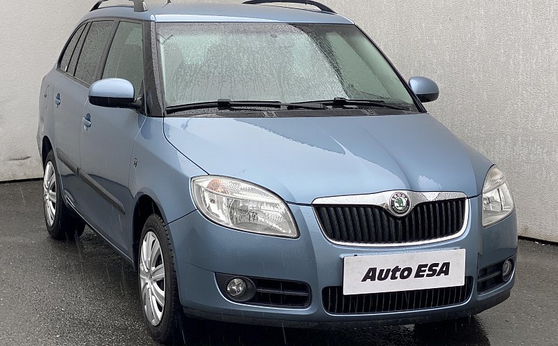 Škoda Fabia II 1.4i 16V Ambiente