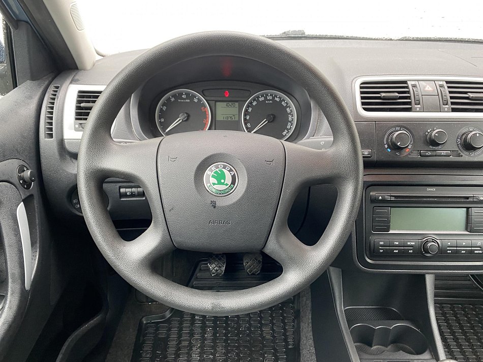 Škoda Fabia II 1.4i 16V Ambiente