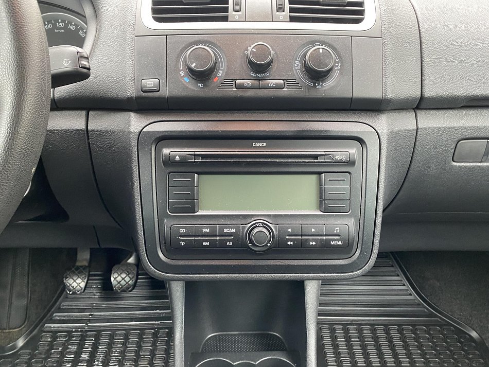 Škoda Fabia II 1.4i 16V Ambiente