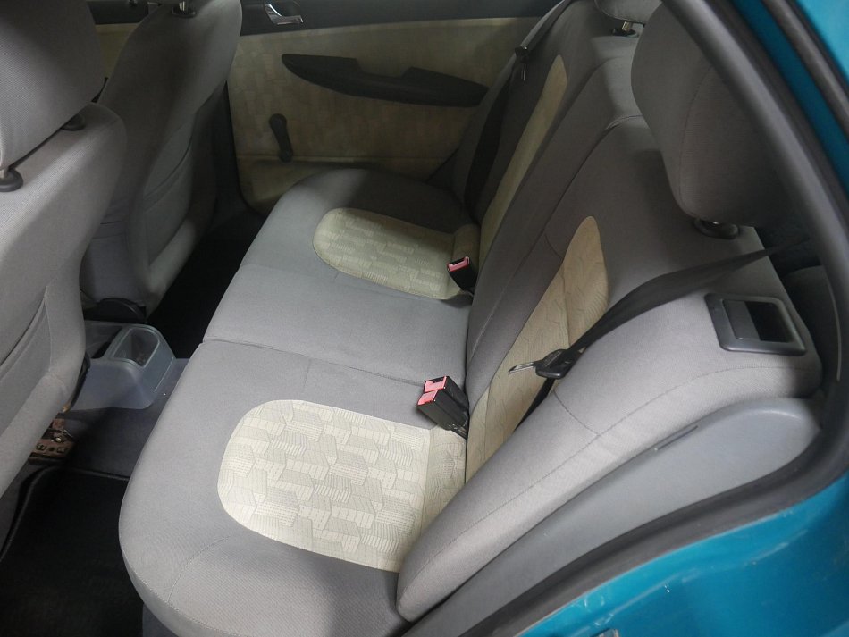 Škoda Fabia I 1.4i 16V 