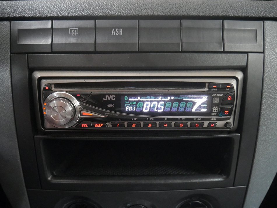 Škoda Fabia I 1.4i 16V 