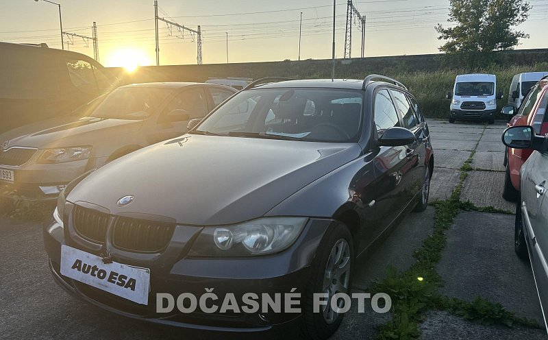 BMW Řada 3 2.0 