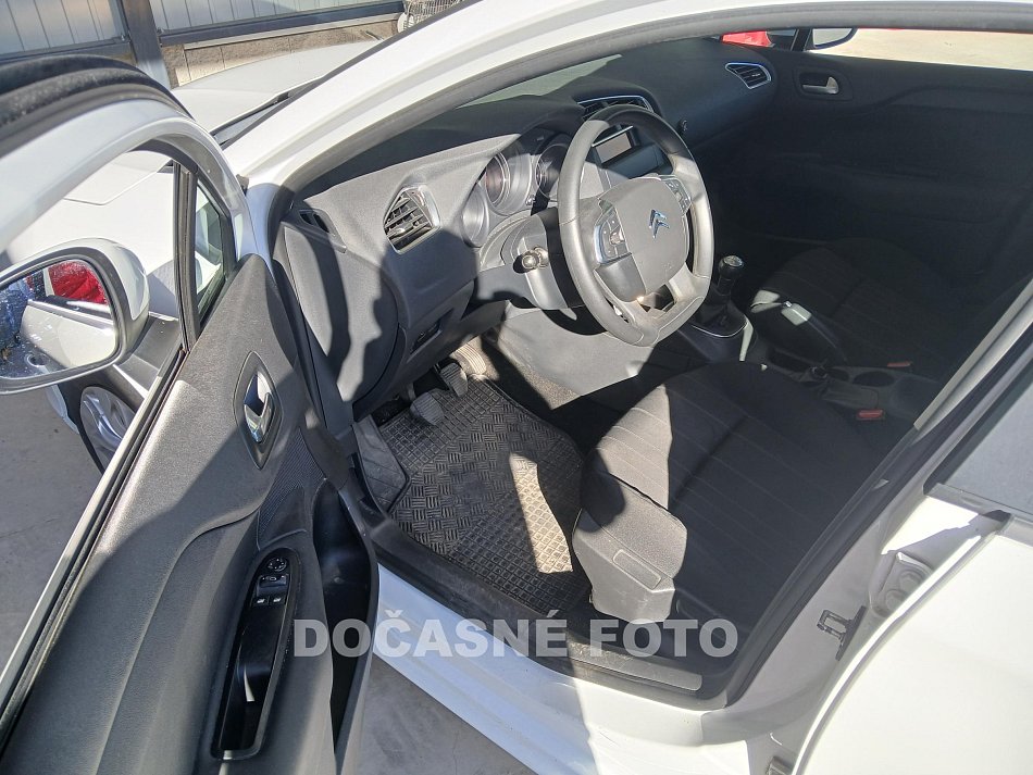 Citroën C4 1.4 VTi 