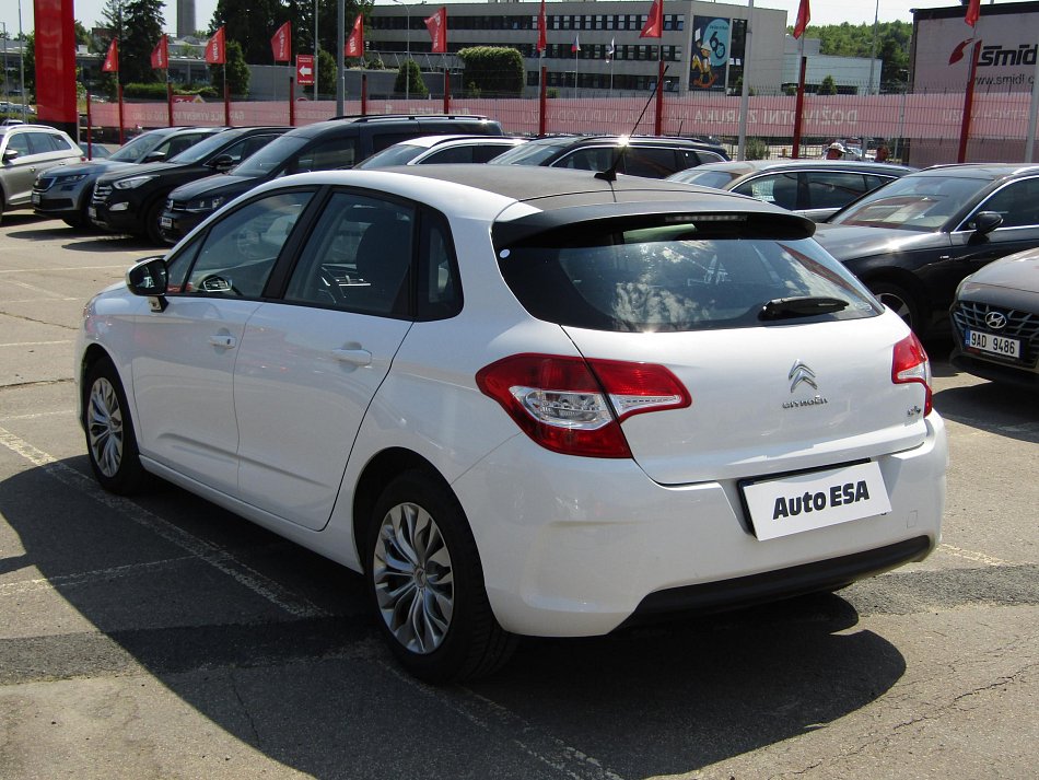 Citroën C4 1.4 VTi 