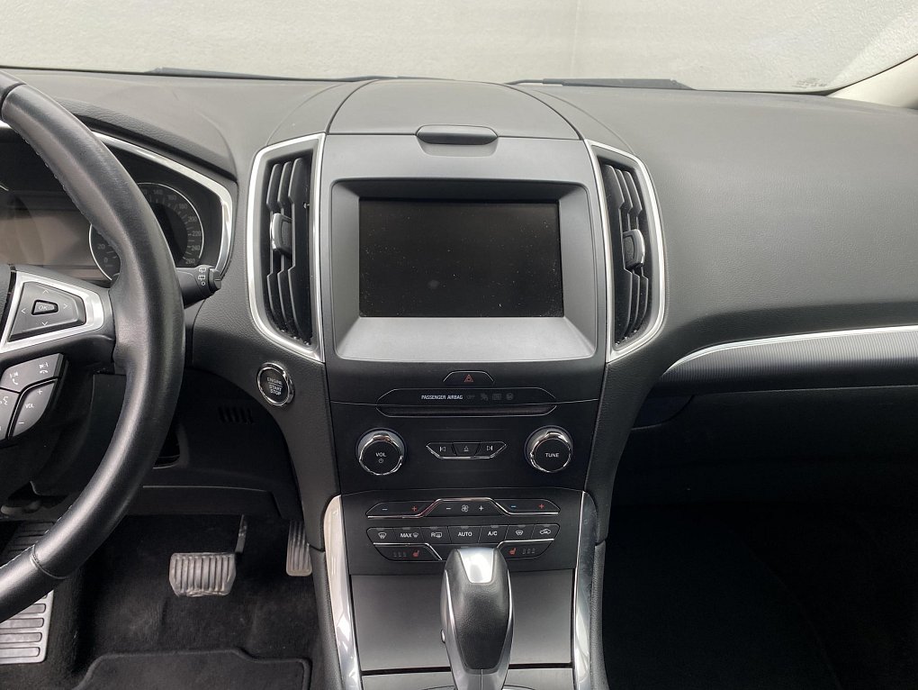 Ford S-MAX 2.0 TDCi  7míst