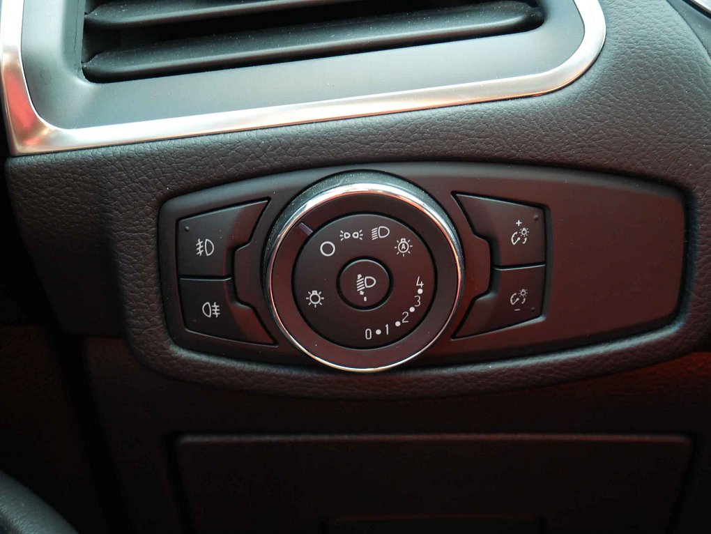 Ford S-MAX 2.0 TDCi  7míst