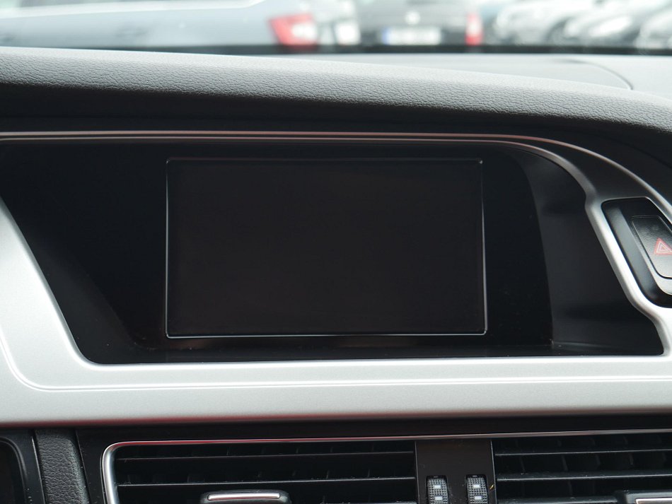 Audi A4 2.0 TDi 