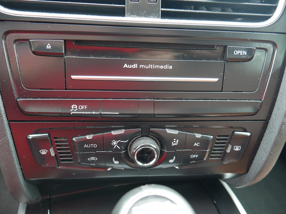 Audi A4 2.0 TDi 