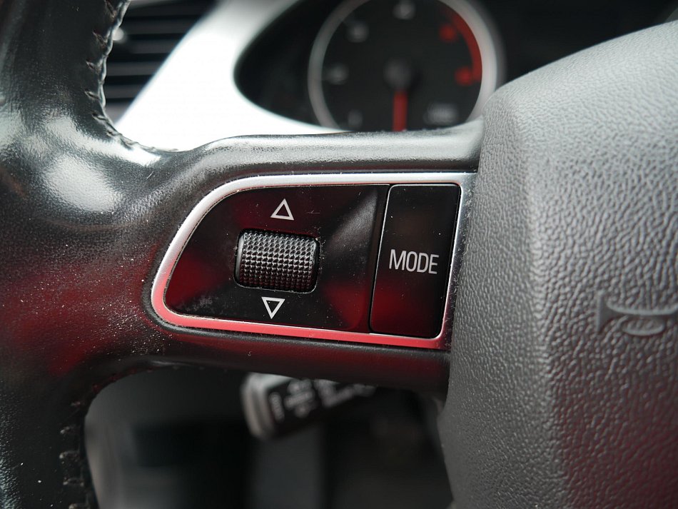 Audi A4 2.0 TDi 