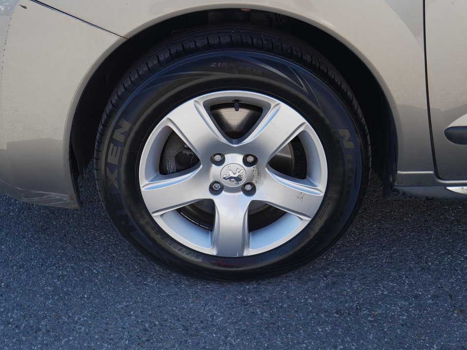 Peugeot 3008 1.6 16V Allure