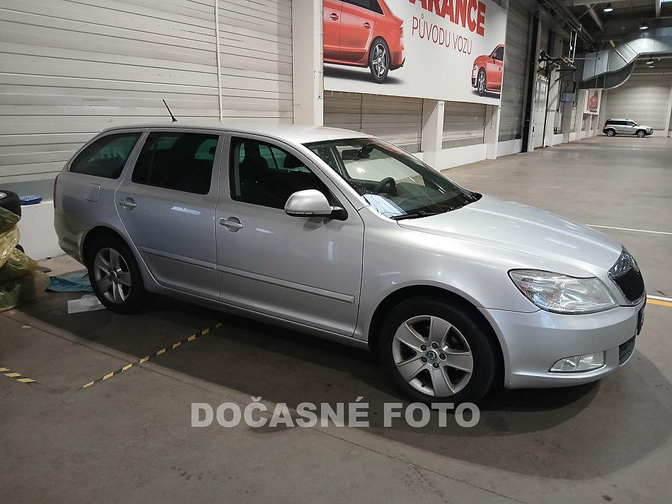 Škoda Octavia II 1.6 TDi Elegance