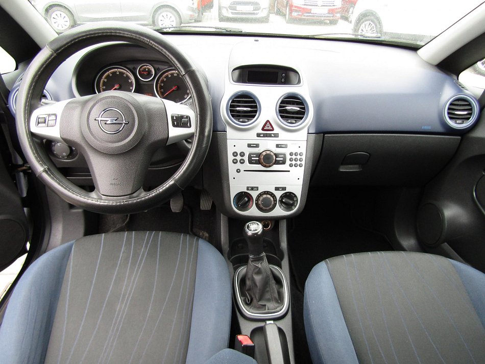 Opel Corsa 1.2i 16V 
