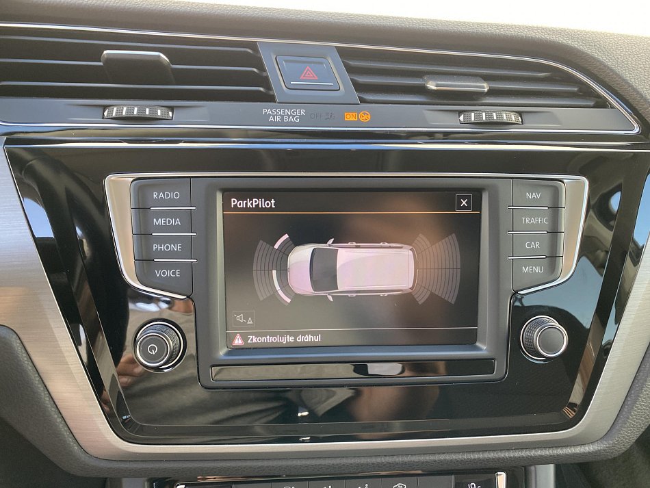 Volkswagen Touran 2.0 TDi 