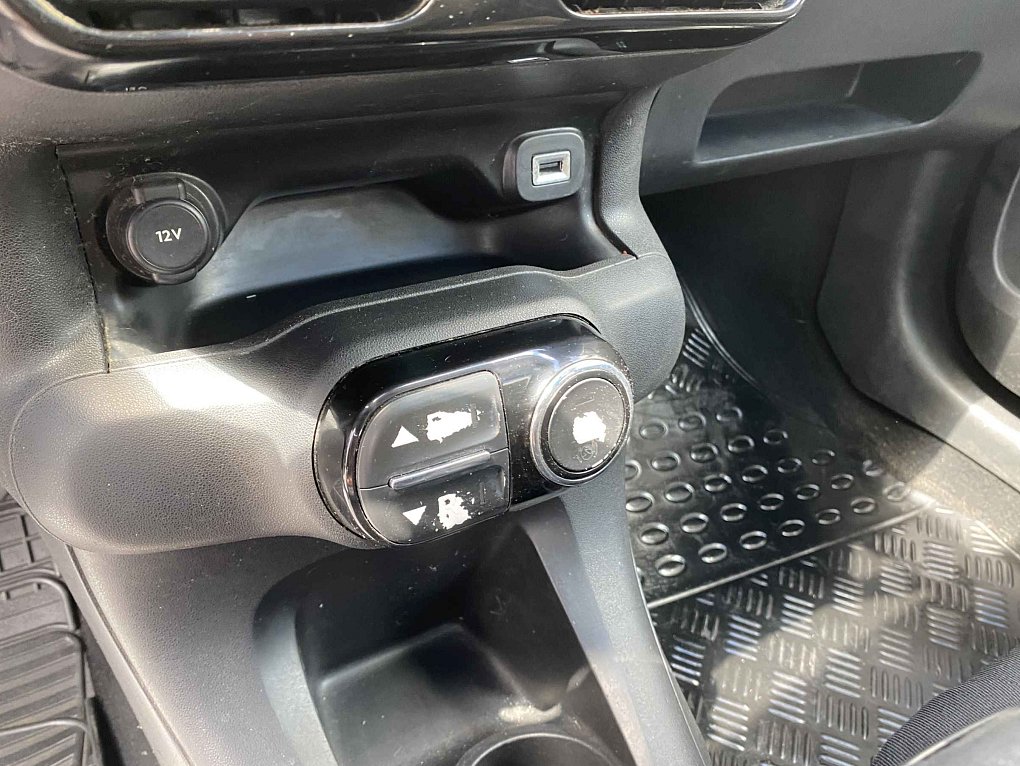 Citroën C4 Cactus 1.6 HDi Shine