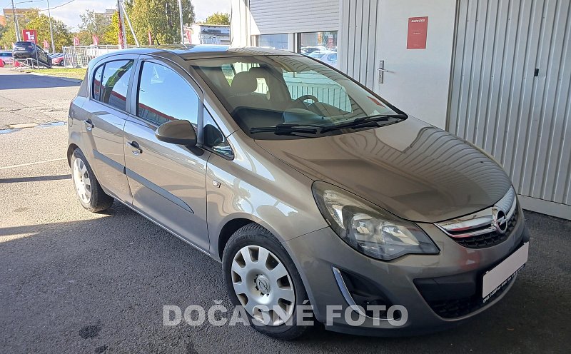 Opel Corsa 1.2i 