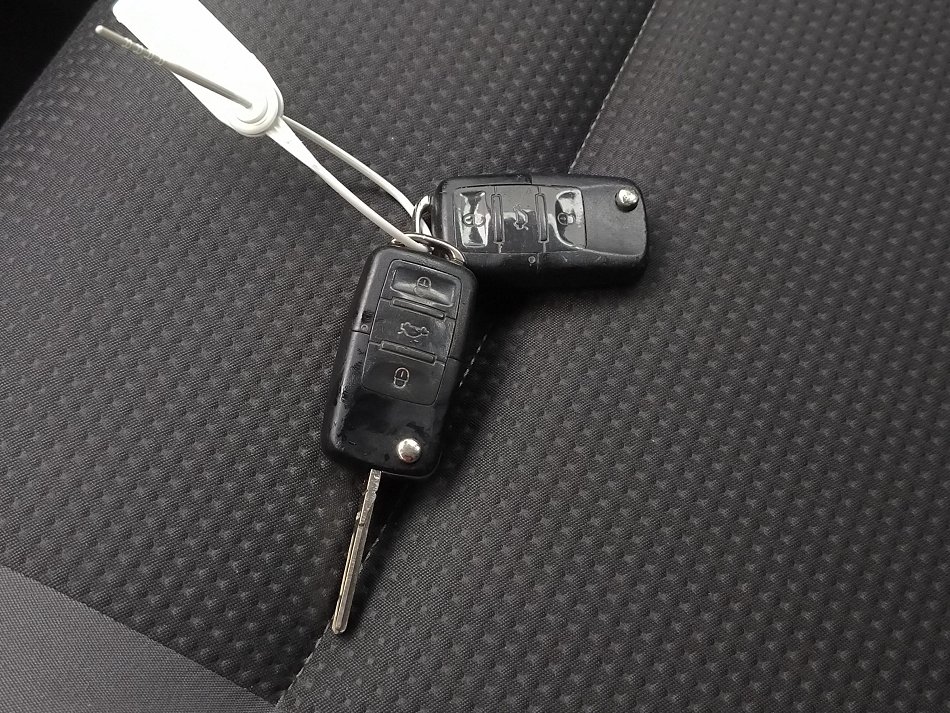 Volkswagen Caddy 1.9TDi Team MAXi 7míst