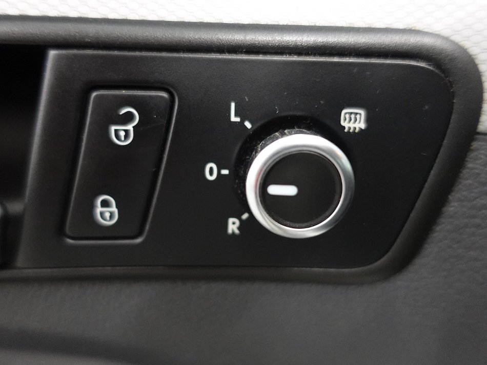 Volkswagen Touran 2.0TDi 