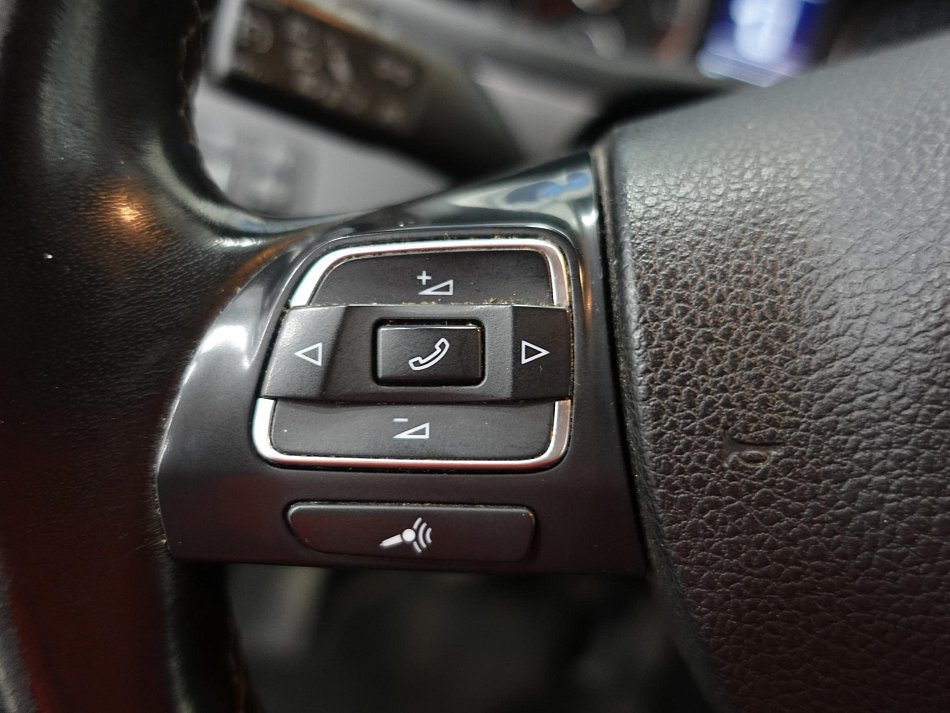 Volkswagen Touran 2.0TDi 