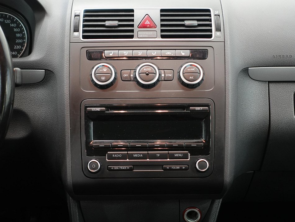 Volkswagen Touran 2.0TDi 