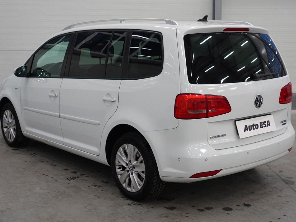 Volkswagen Touran 2.0TDi 