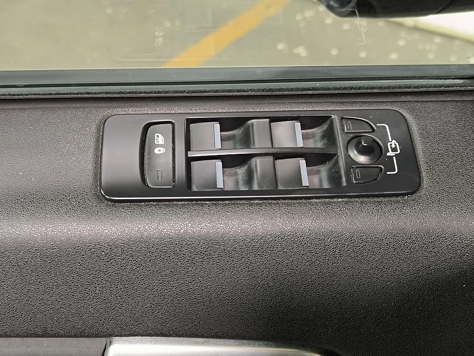 Land Rover Discovery Sport 2.0 TD4  4x4