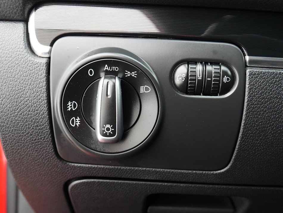 Volkswagen Golf 2.0TSi GTi