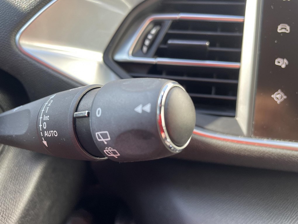 Peugeot 308 2.0 HDi GT