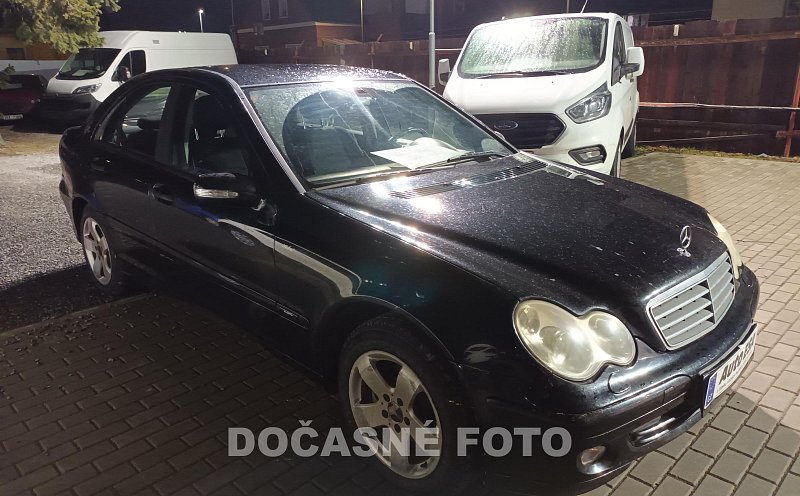 Mercedes-Benz Třída C 2.2 CDi  C220