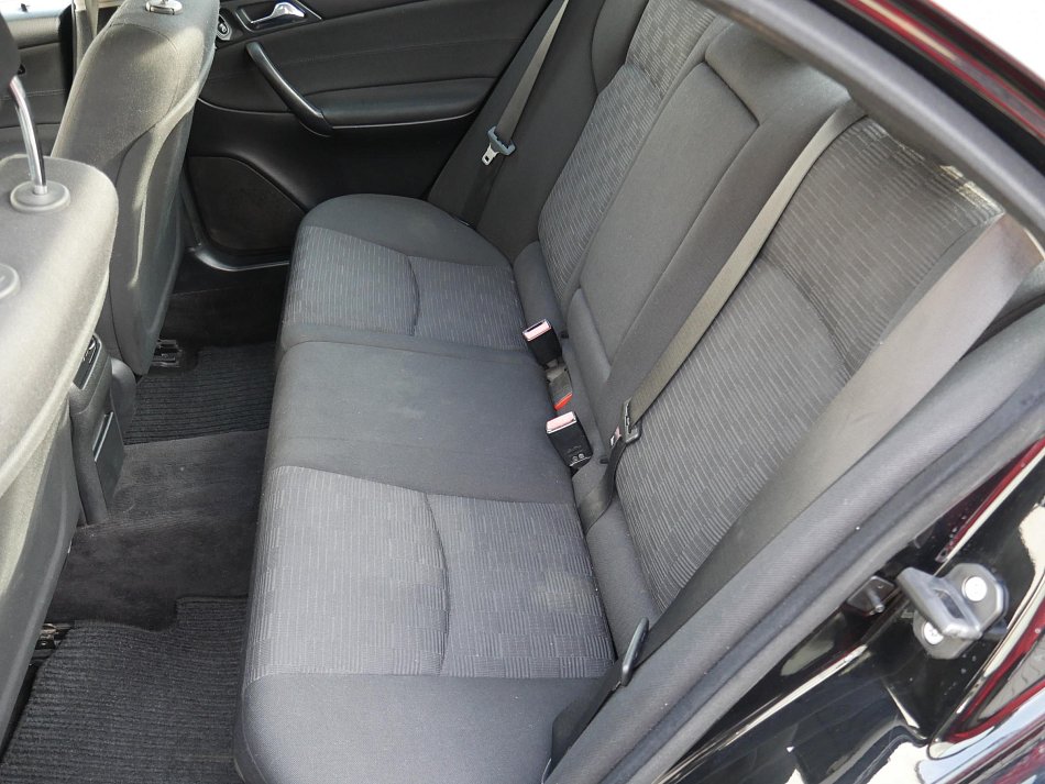 Mercedes-Benz Třída C 2.2 CDi  C220
