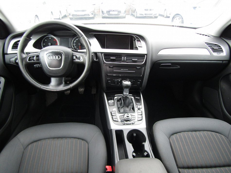 Audi A4 2.0 TDi 