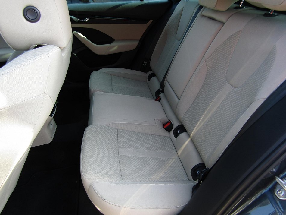 Škoda Octavia IV 2.0 TDi Style 4x4